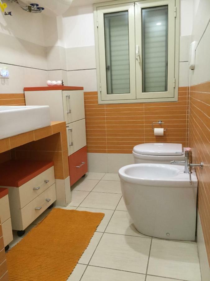 Attico Delle Pomelie Apartment Santa Teresa Di Riva Bagian luar foto